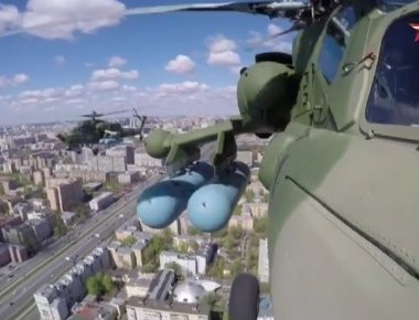 Μαχητικά Su-27 και επιθετικά ελικόπτερα Mi-28N 